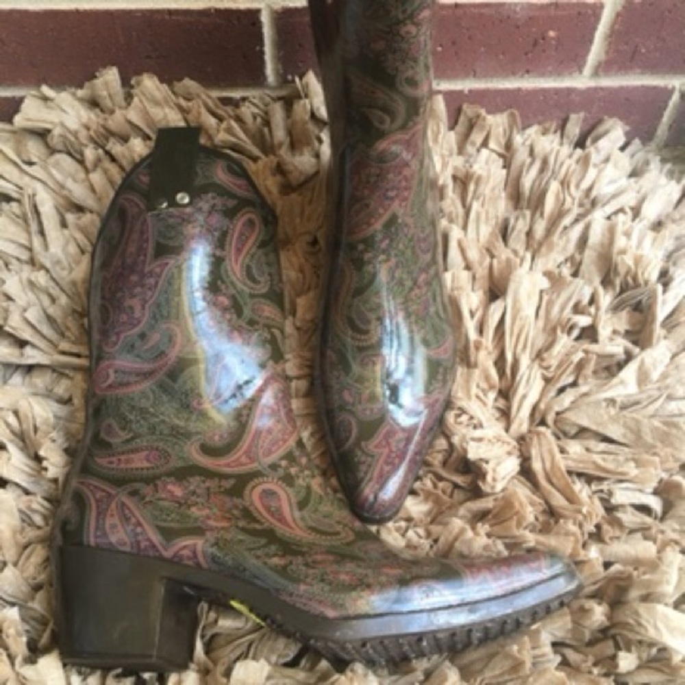 ⬇️😍⬇️Capelli Paisley Cowboy Rain Boot SZ10 | EUC